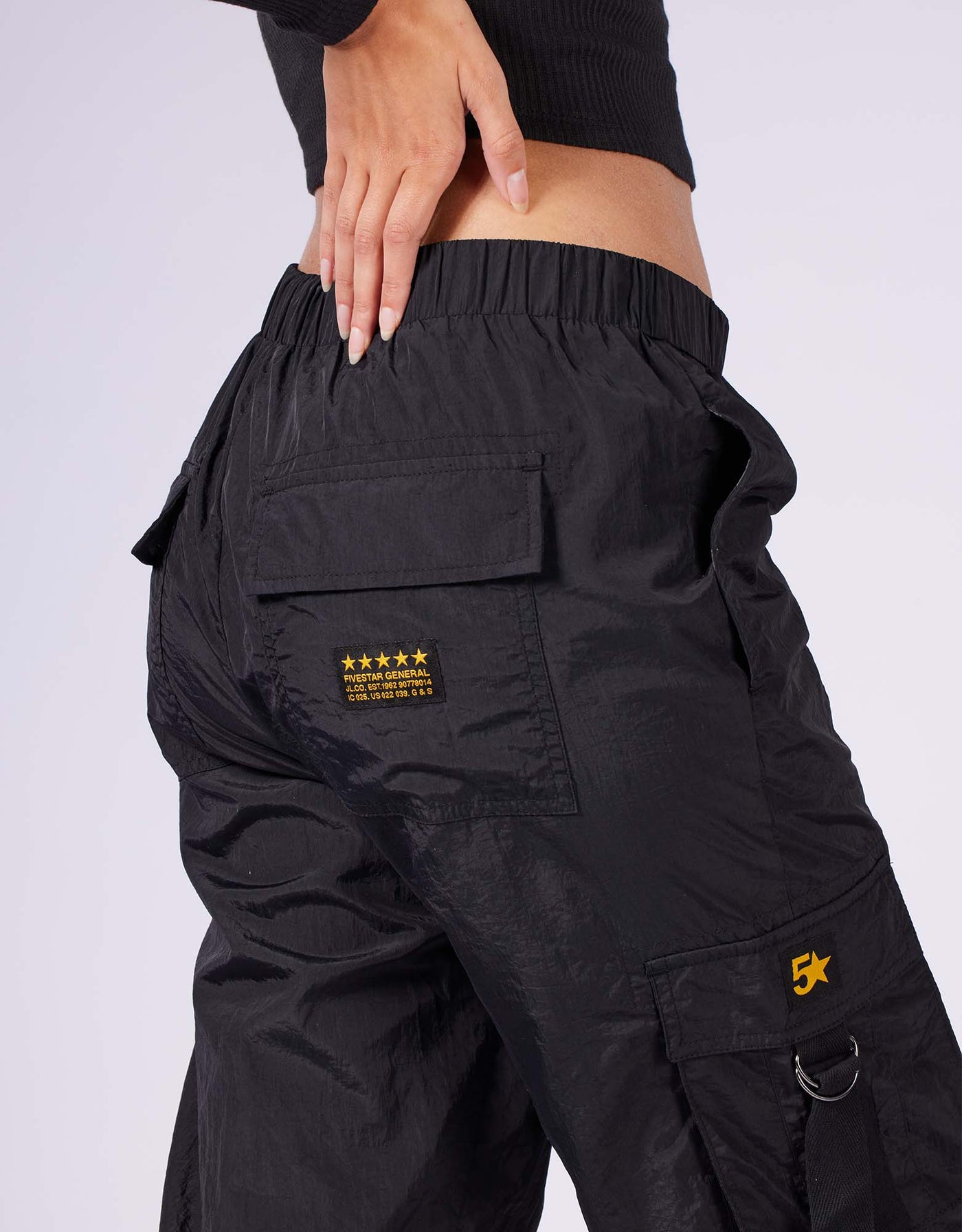 LOW RISE BALLOON CARGO PANT (Black)